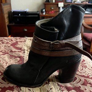 Freebird by Steve Madden Leather Boots